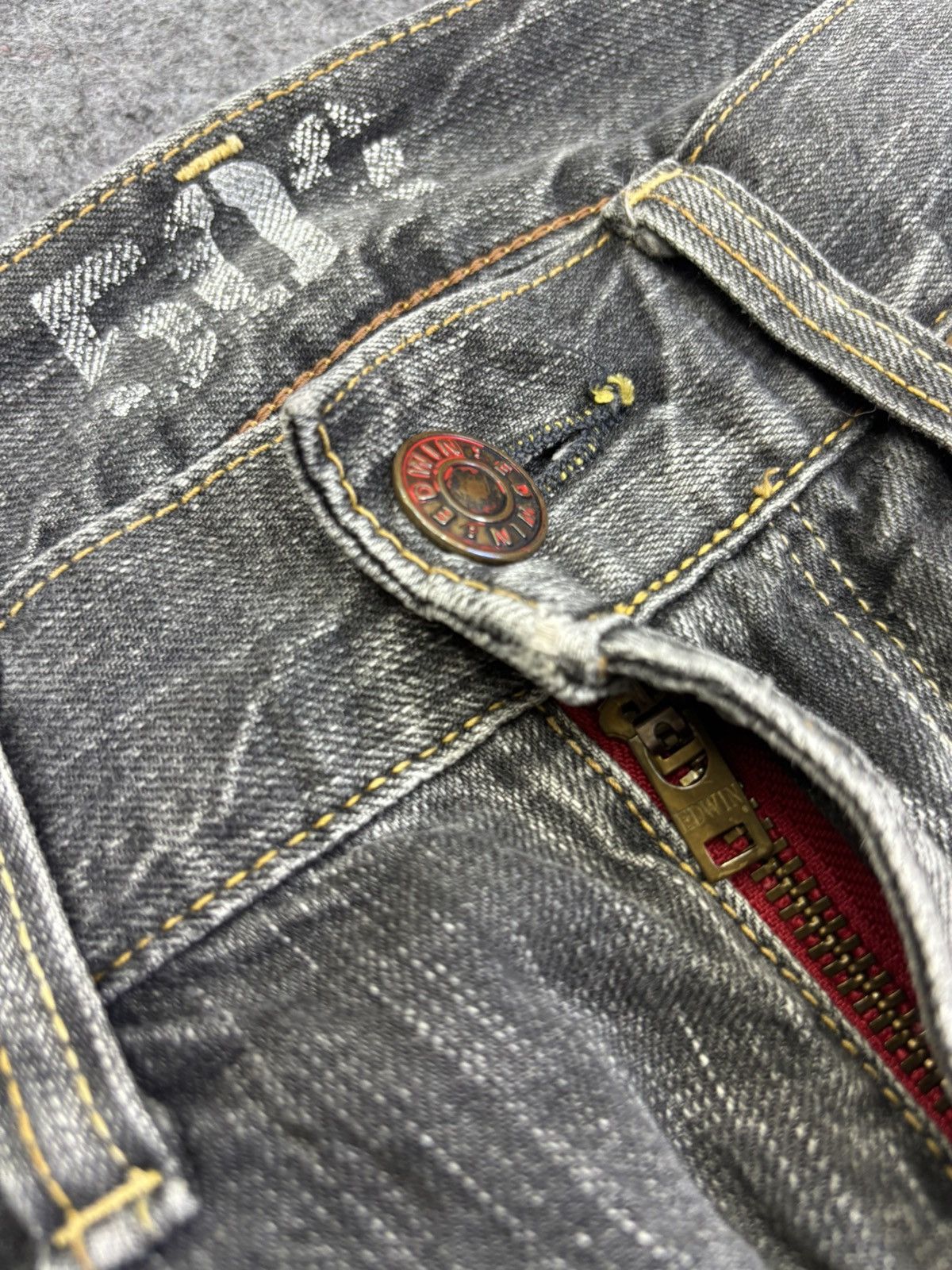 Edwin Edwin Black Wash Raw Fades Straight Denim K32 Size US 35 - 7 Thumbnail