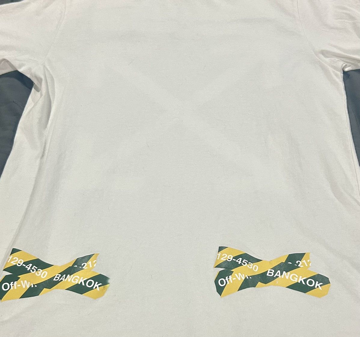 Off-White Off-White - "Bangkok" Tape Arrows T-Shirt Oversized Size S Size US S / EU 44-46 / 1 - 2 Thumbnail