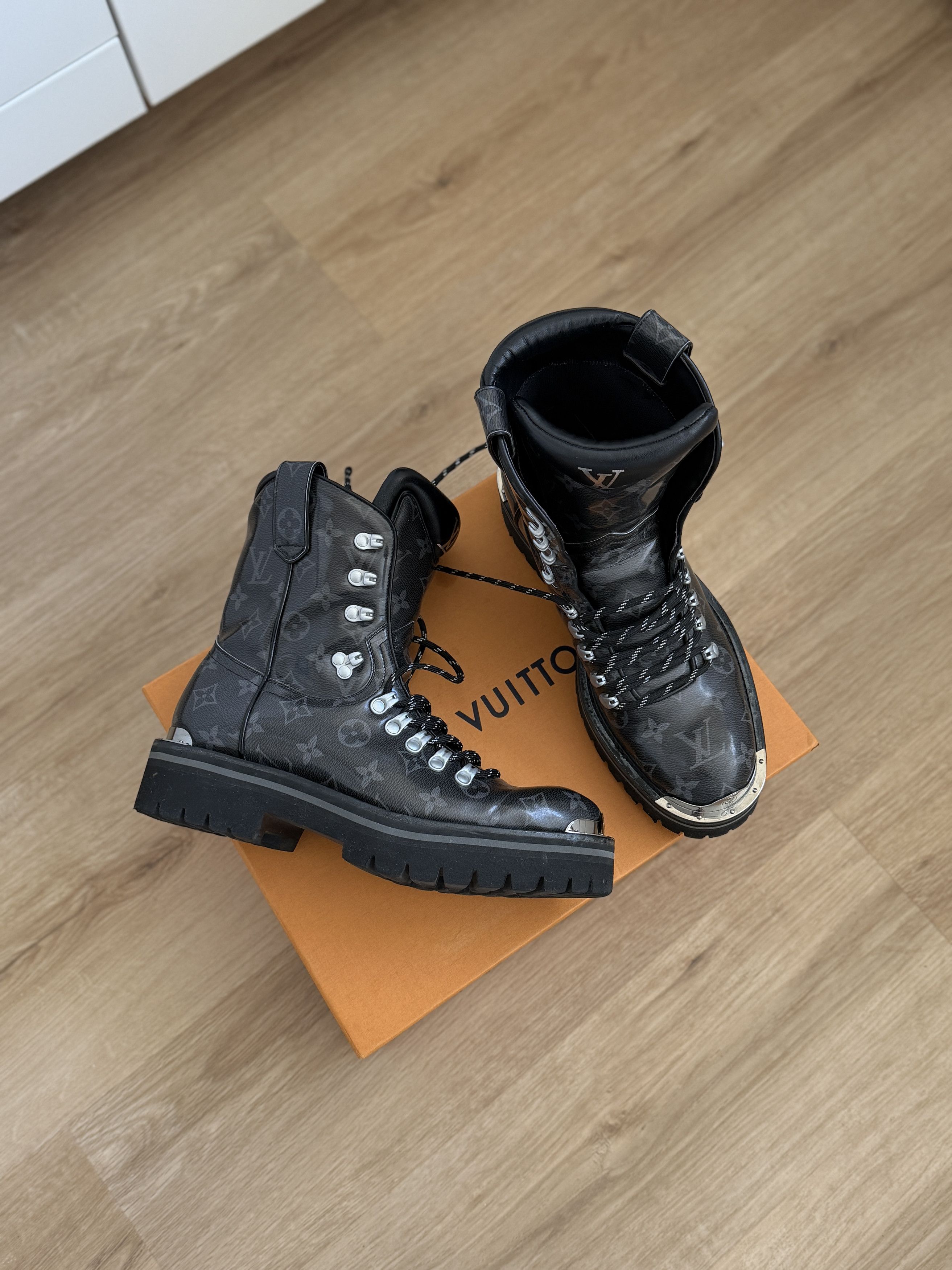 Louis Vuitton Louis Vuitton 6LV Kim Jones Monogram Outland Boots Size US 7.5 / EU 40-41 - 5 Thumbnail