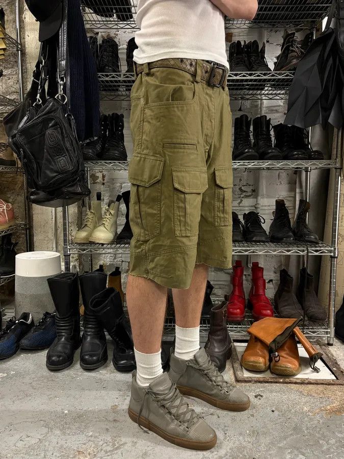 Givenchy × Vintage SS2023 Givenchy Olive Cargo Bermuda Shorts Size US 34 / EU 50 - 3 Thumbnail