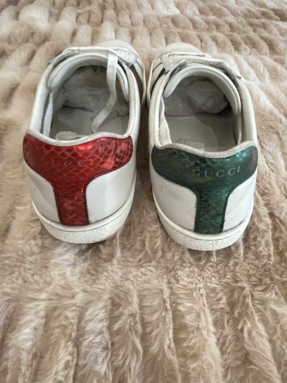 Gucci Men's Ace sneaker with bee size 7.5 US 8 Size US 9 / EU 42 - 2 Thumbnail