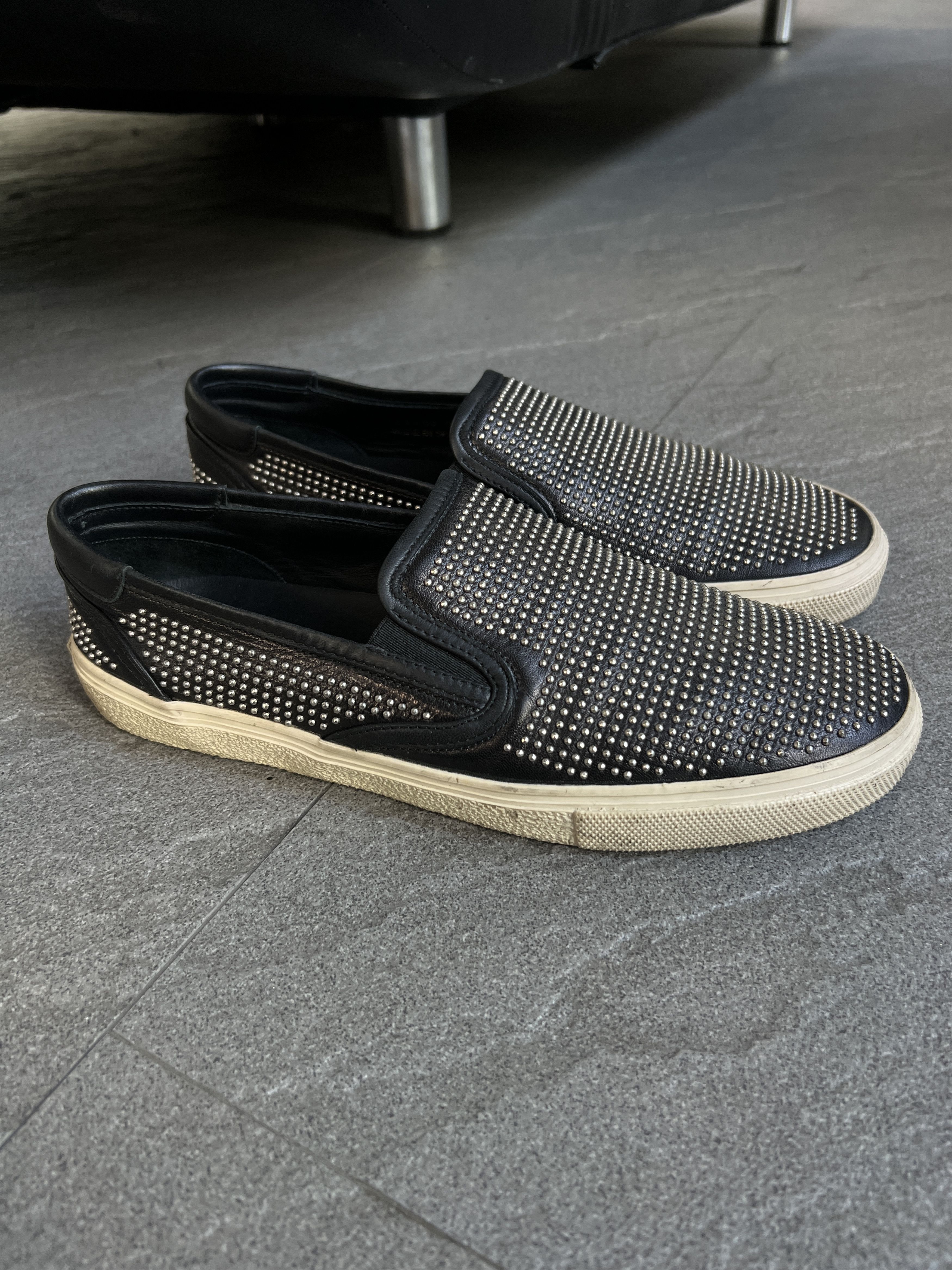 Saint Laurent Paris Saint Laurent Slip Ons Studded Hedi Slimane EU42 Size US 9 / EU 42 - 2 Thumbnail