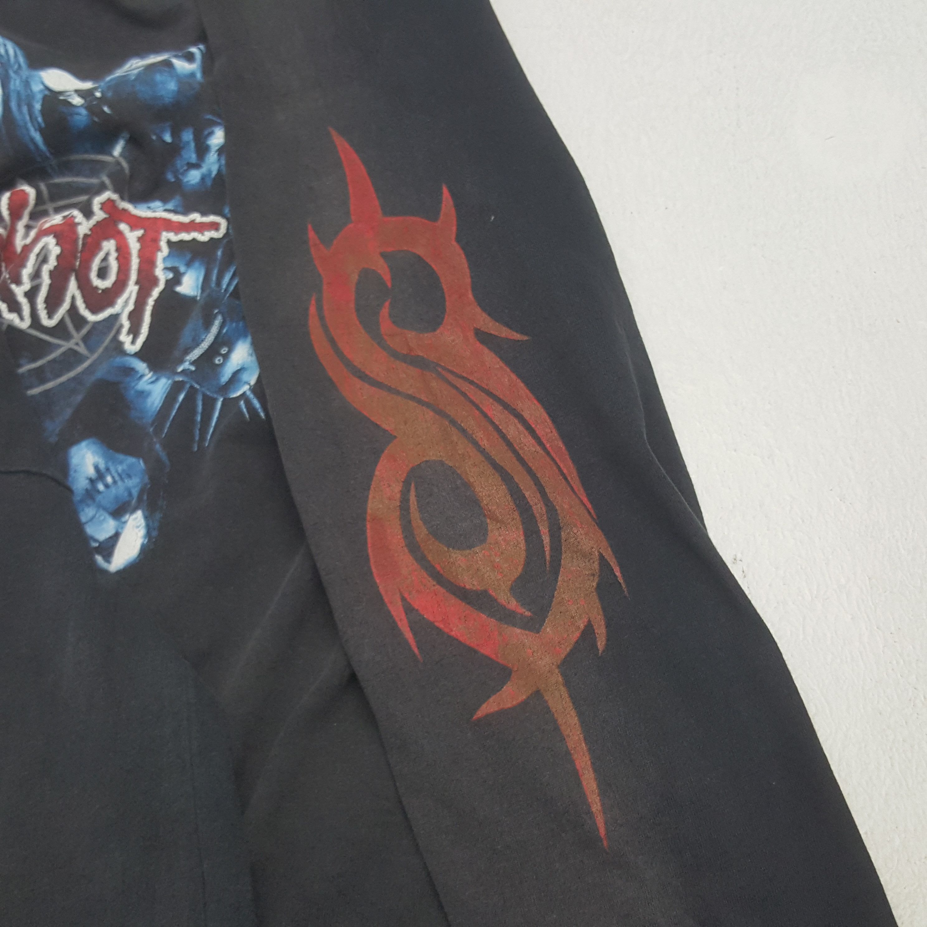 Slipknot Vintage Slipknot American Heavy Metal Band Tshirt C299N63 Size US L / EU 52-54 / 3 - 8 Thumbnail