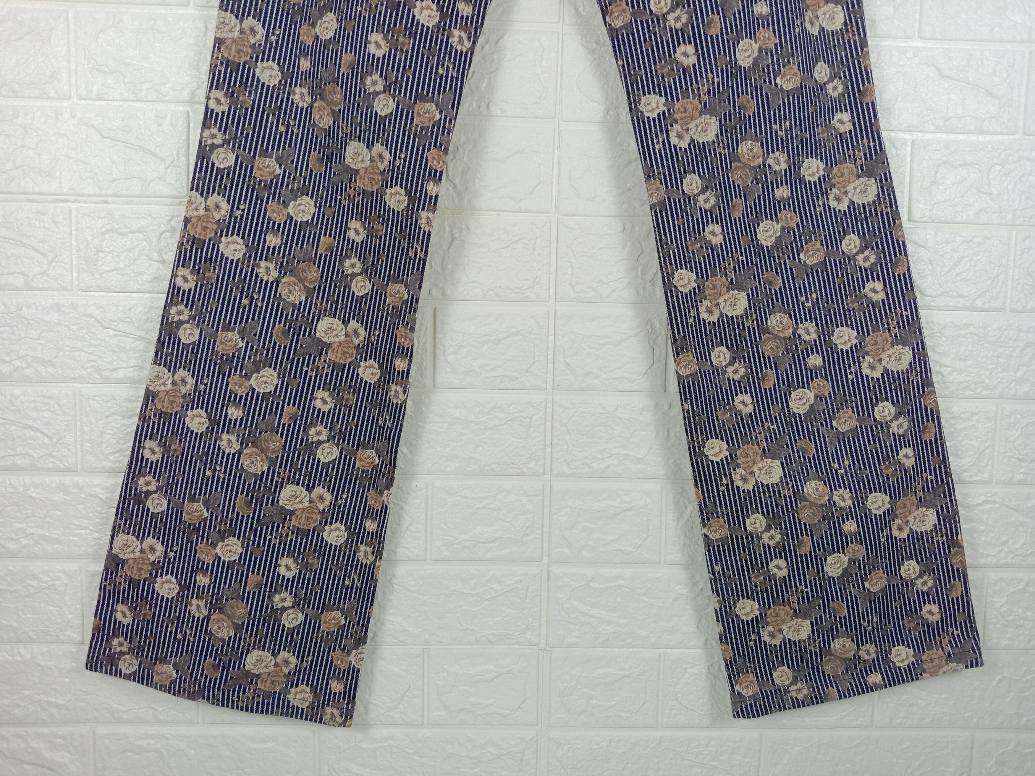 Japanese Brand Vintage Japanese Art Striped Full Printed Floral Flare Jeans Size US 30 / EU 46 - 8 Thumbnail