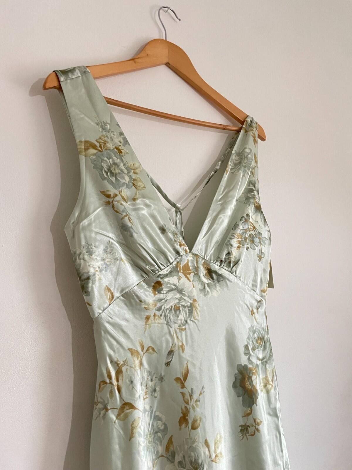 Other Thirty Thirty LA Sage Green Satin Floral Midi Dress BNWT Size M / US 6-8 / IT 42-44 - 3 Thumbnail