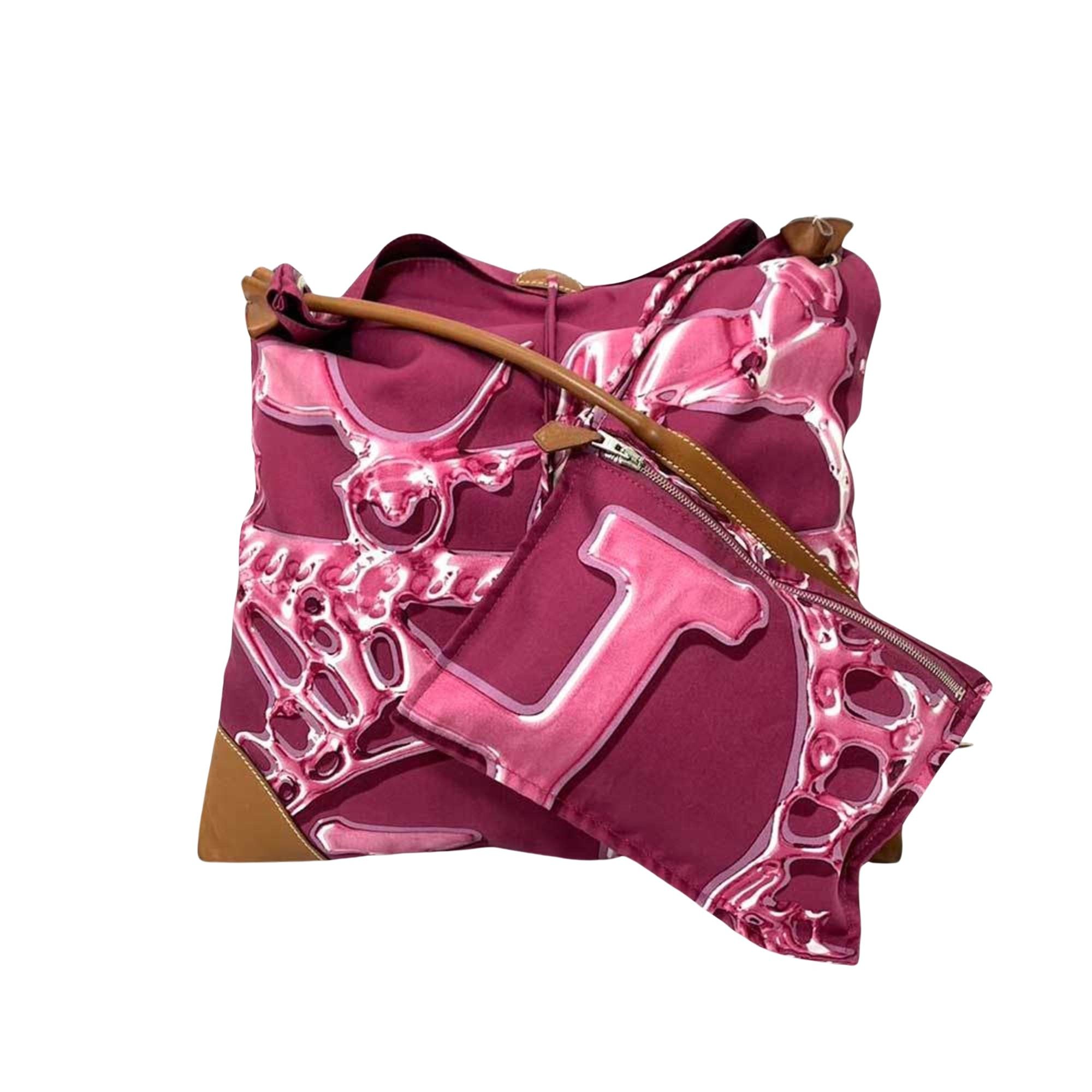 image of Hermes Silk City Shoulder in Pink, Women's