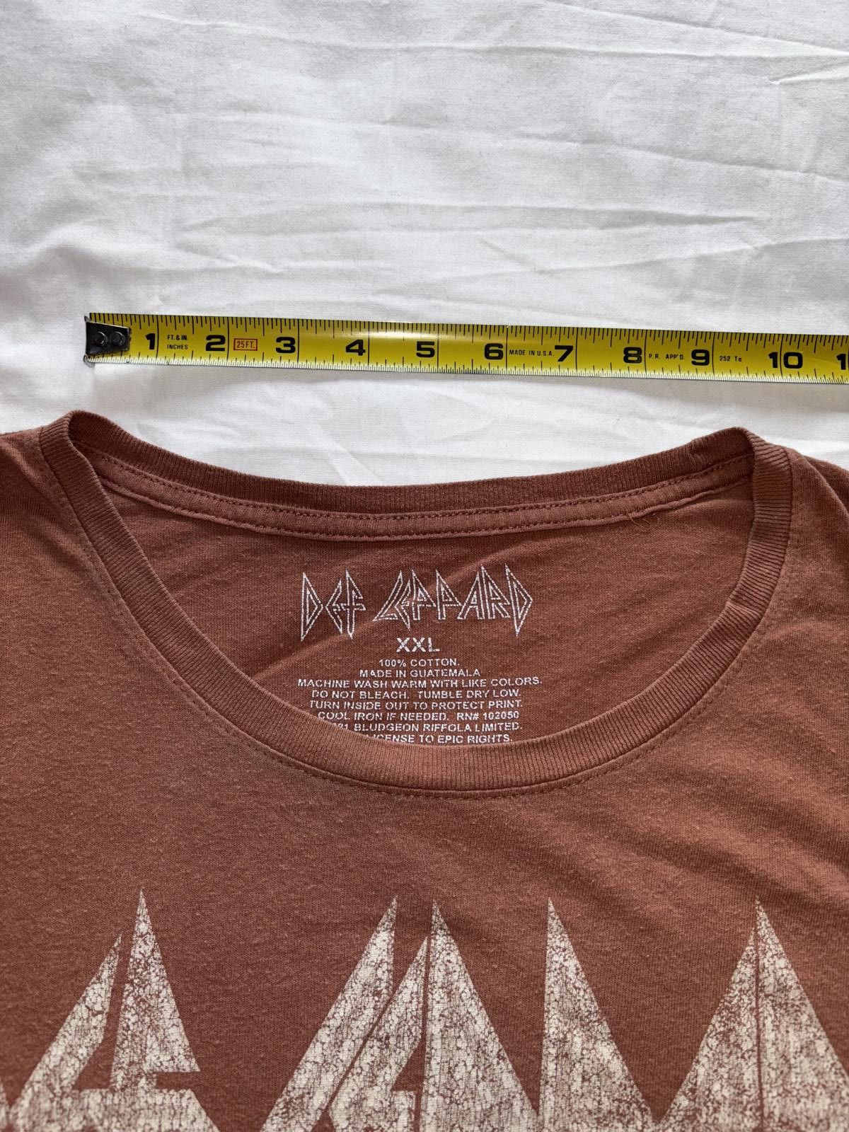 Def Leppard Vintage Def Leppard Vintage Graphic Tee - XXL Size XXL / US 16-18 / IT 52-54 - 9 Thumbnail