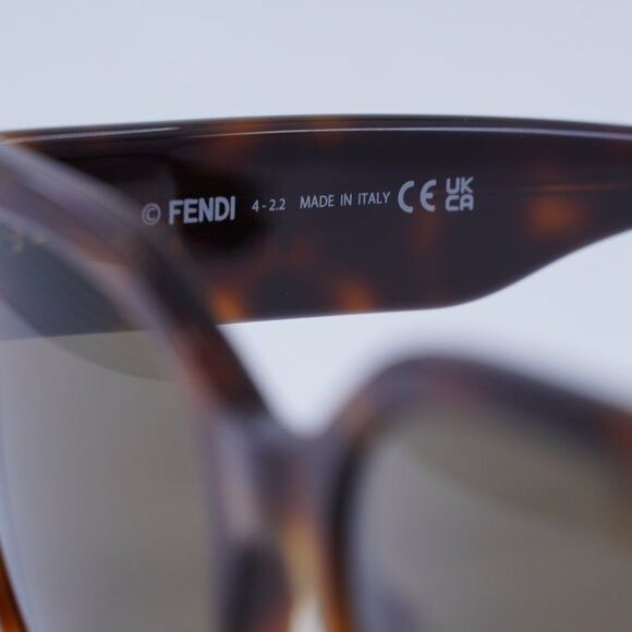 Fendi 🕶️ New Fendi FE40070I 53H Polarized Sunglasses Size ONE SIZE - 8 Thumbnail