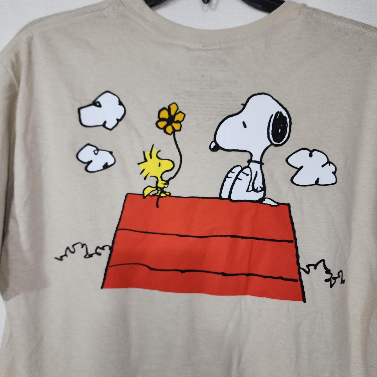 Peanuts Snoopy and woodstock men's medium shirt men's Size US M / EU 48-50 / 2 - 6 Thumbnail