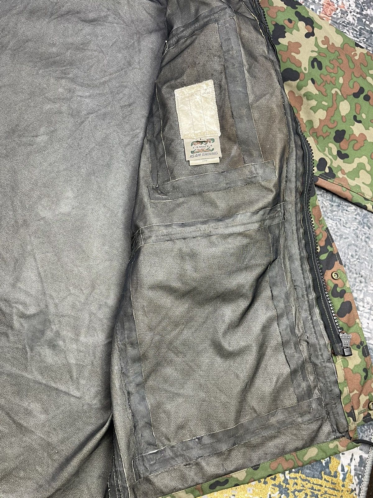 Goretex Vintage JGSDF Japan Army Camouflage Goretex Jackets Size US L / EU 52-54 / 3 - 14 Thumbnail