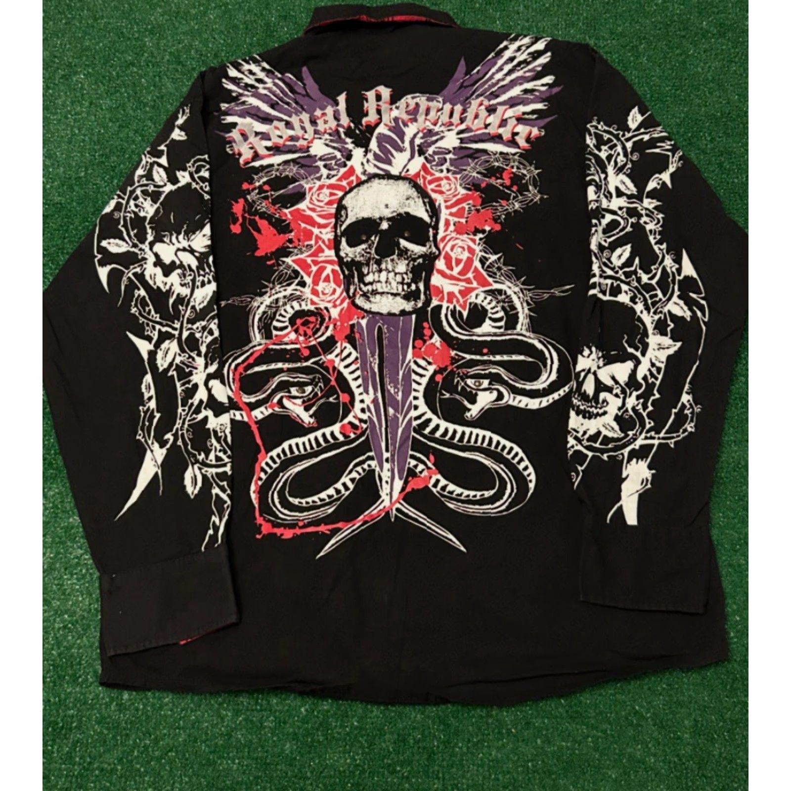 Royal RepubliQ VINTAGE Royal Republic Skull Wings Button Up Long Sleeve Shirt Mens L Black VTG Y2K Punk Gothic Grunge 90s Boys Mens? Size US L / EU 52-54 / 3 - 4 Thumbnail