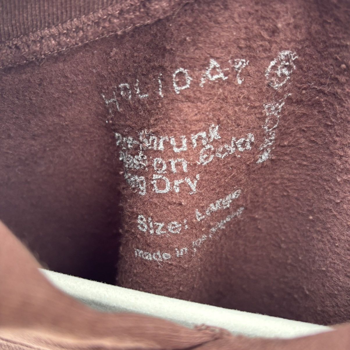 Holiday Brand Rare!! Holiday Brand NY LA Hoodie Size US L / EU 52-54 / 3 - 5 Thumbnail