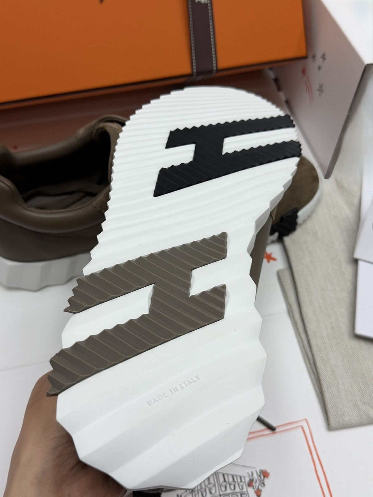 Hermes Hermes Bouncing Sneakers Elephant Gray Size US 11 / EU 44 - 11 Thumbnail