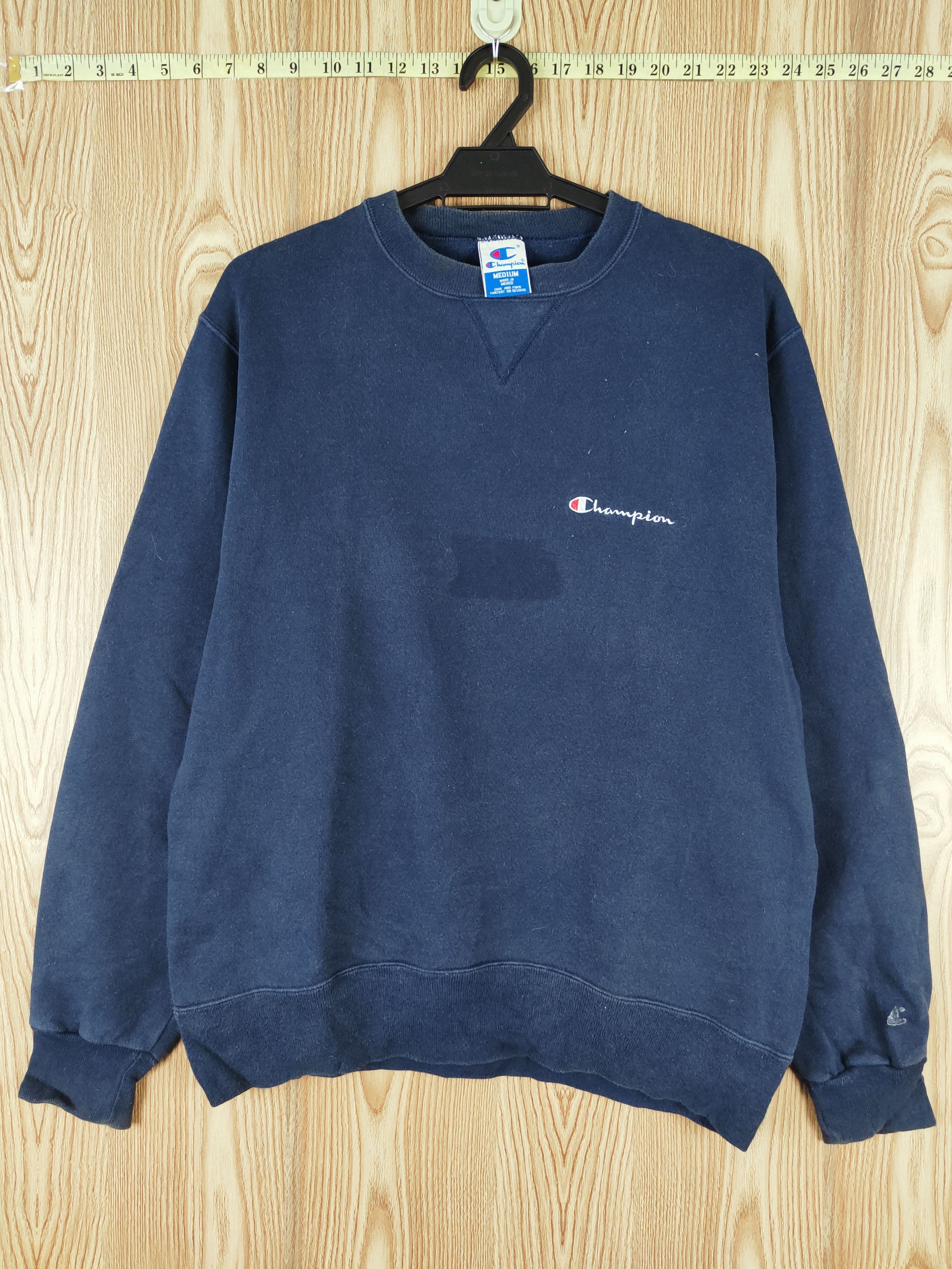 Champion sweater navy blue 6s best sale