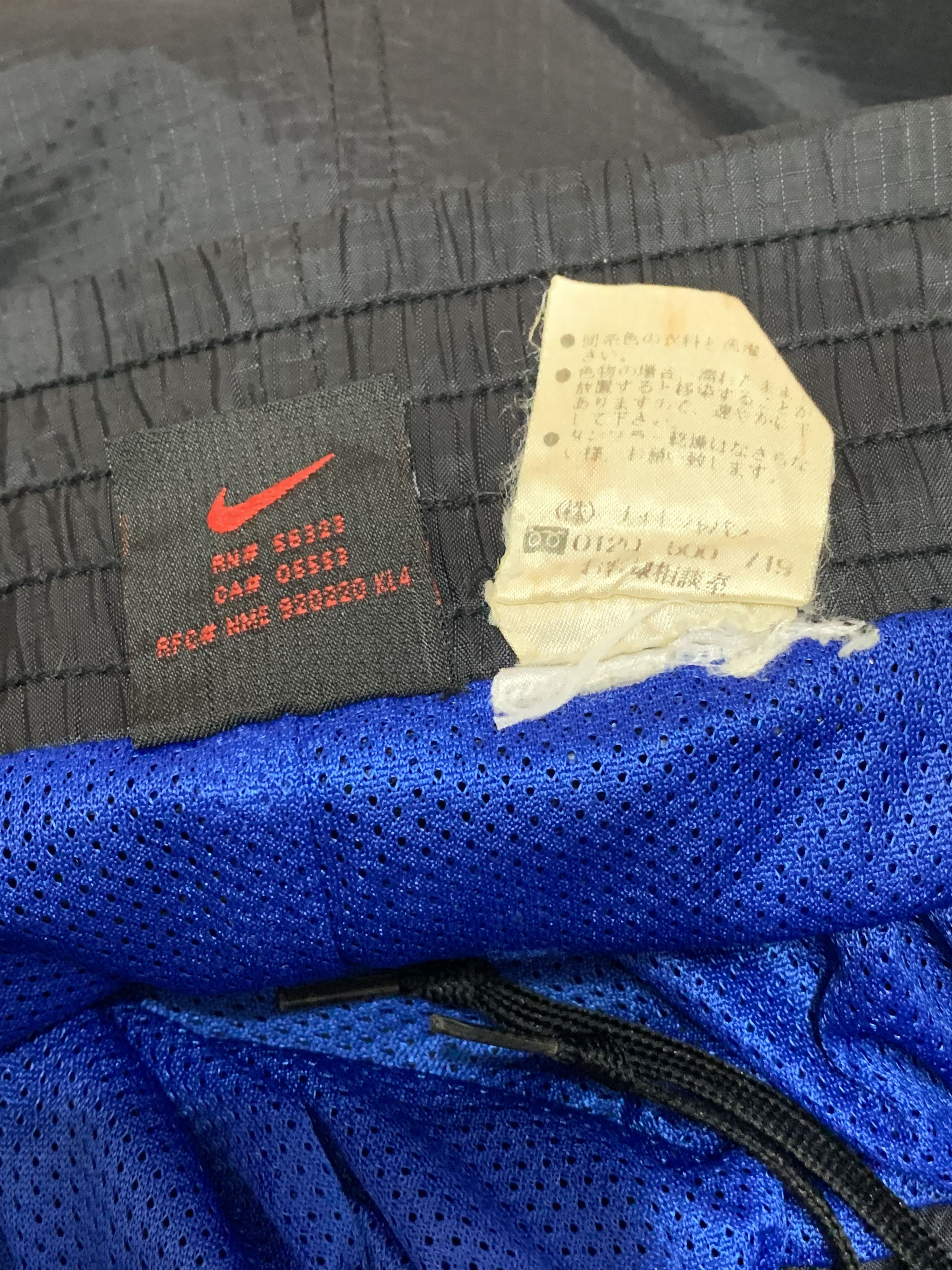 Nike Vintage Nike Swoosh Tearaway Baggy Nylon Track Pants 90s Size US 34 / EU 50 - 10 Thumbnail