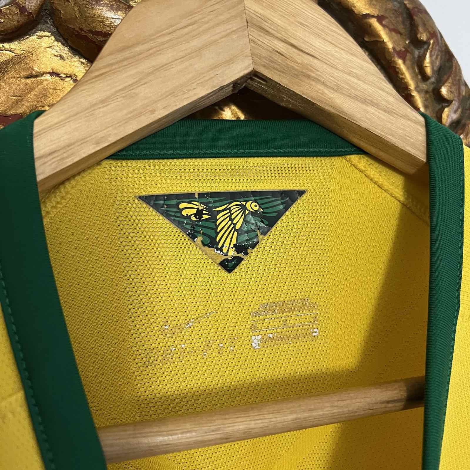 Nike NIKE BRAZIL HOME JERSEY MATCH WORN FIFA WORLD CUP 2014 Size US M / EU 48-50 / 2 - 6 Thumbnail