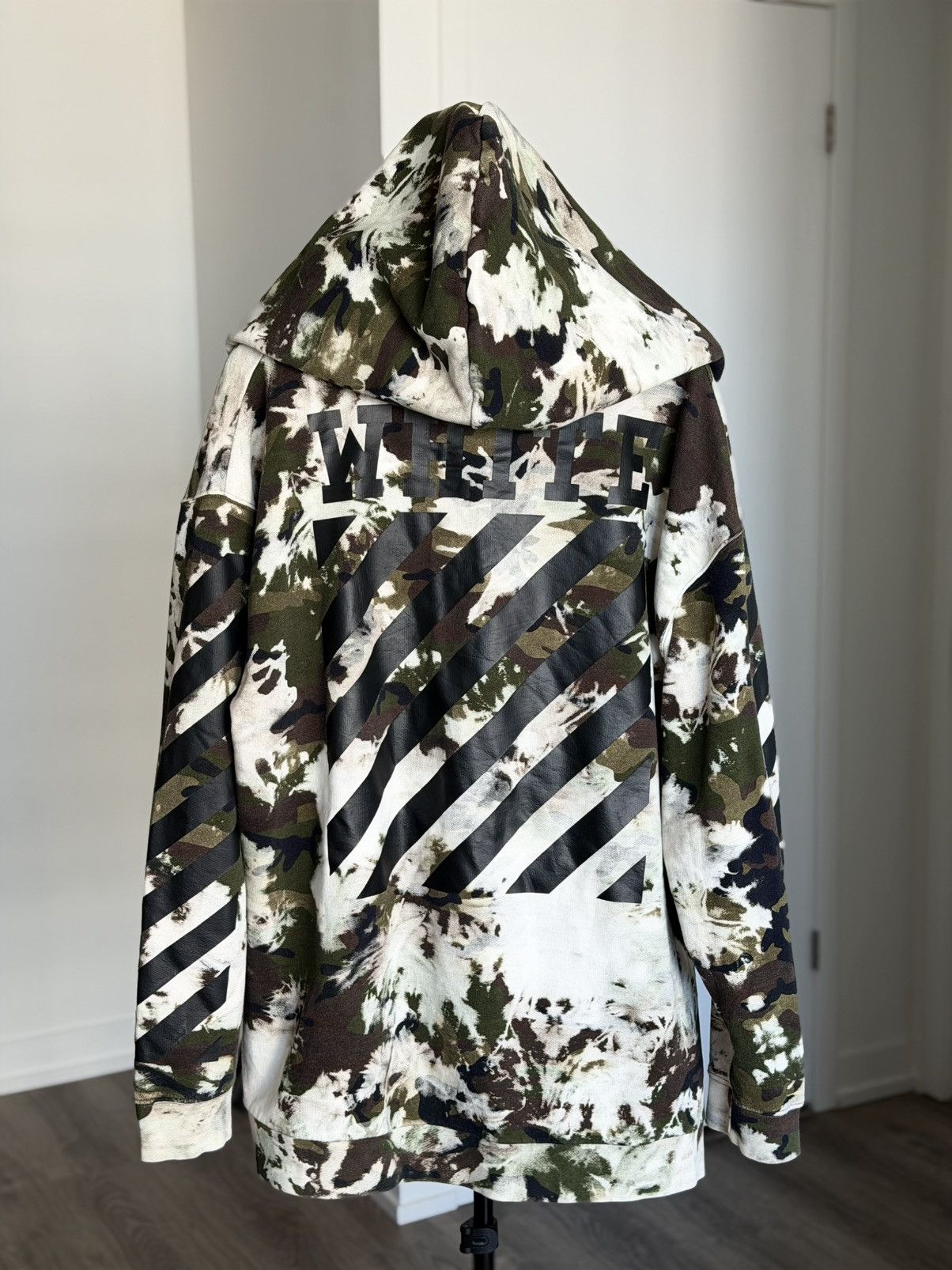 Off-White Off-White 16SS Bleached Camo Zip Up Hoodie XL Virgil Abloh Size US XL / EU 56 / 4 - 3 Thumbnail