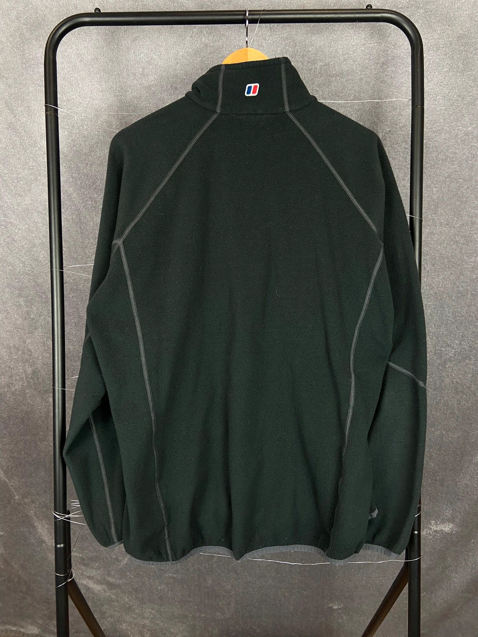Berghaus Berghaus Black Fleece L | 1/2 Zip Outdoor Techwear Size US L / EU 52-54 / 3 - 4 Thumbnail