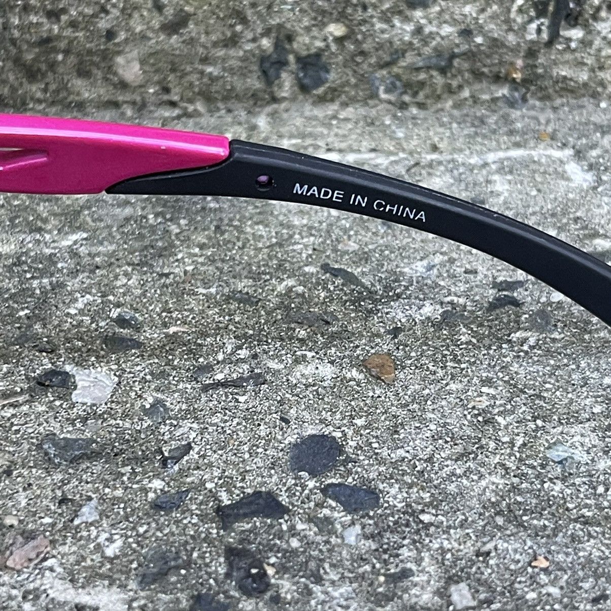 Vintage Vintage Y2K Alien OAKLEY Style Radarlock Sunglasses Size ONE SIZE - 5 Thumbnail