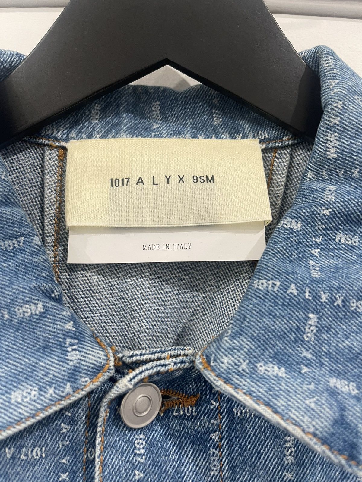 1017 ALYX 9SM × Alyx Alyx Logo Print Denim Jacket Size S Size US S / EU 44-46 / 1 - 3 Thumbnail