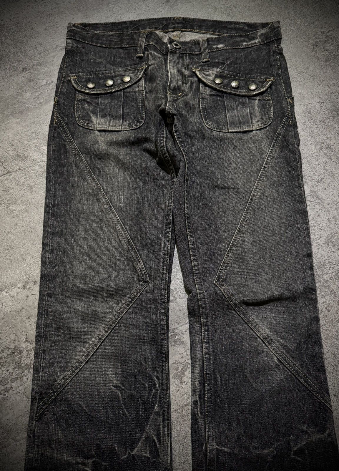 Hysteric Glamour HYSTERIC GLAMOUR FADDING JEANS Size US 32 / EU 48 - 3 Thumbnail