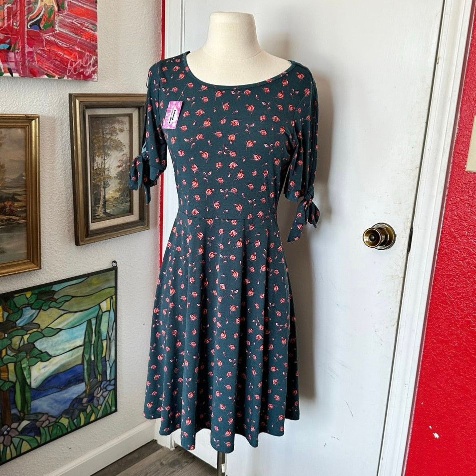 Other kaileigh green rose floral red dress Size S / US 4 / IT 40 - 1 Thumbnail