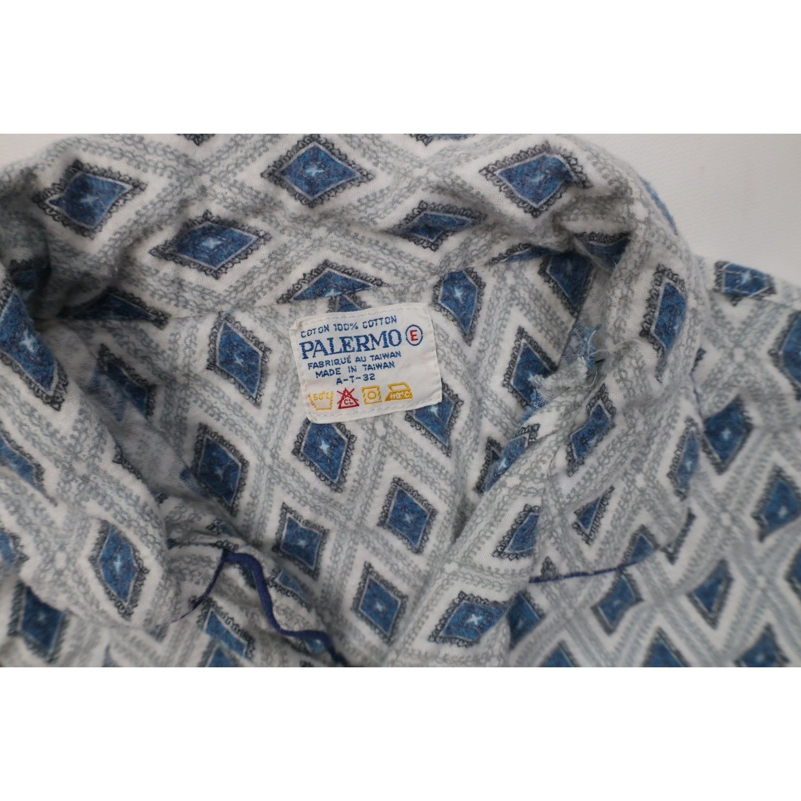 Vintage Vintage 70s Streetwear 2 Piece Flannel Diamond Pajamas Size US L / EU 52-54 / 3 - 4 Thumbnail