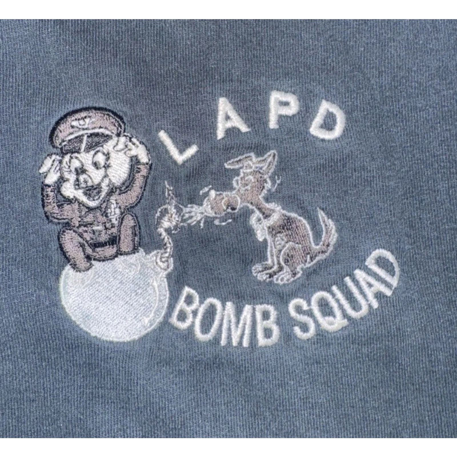 Vintage Vintage LAPD Bomb Squad Embroidered T-Shirt Black XL 24x30 Size US XL / EU 56 / 4 - 2 Thumbnail