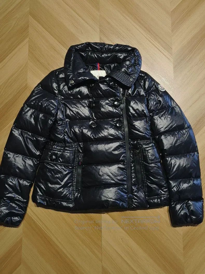 Moncler Moncler Women's Puffer Jacket. Size US XS / EU 42 / 0 - 1 Thumbnail