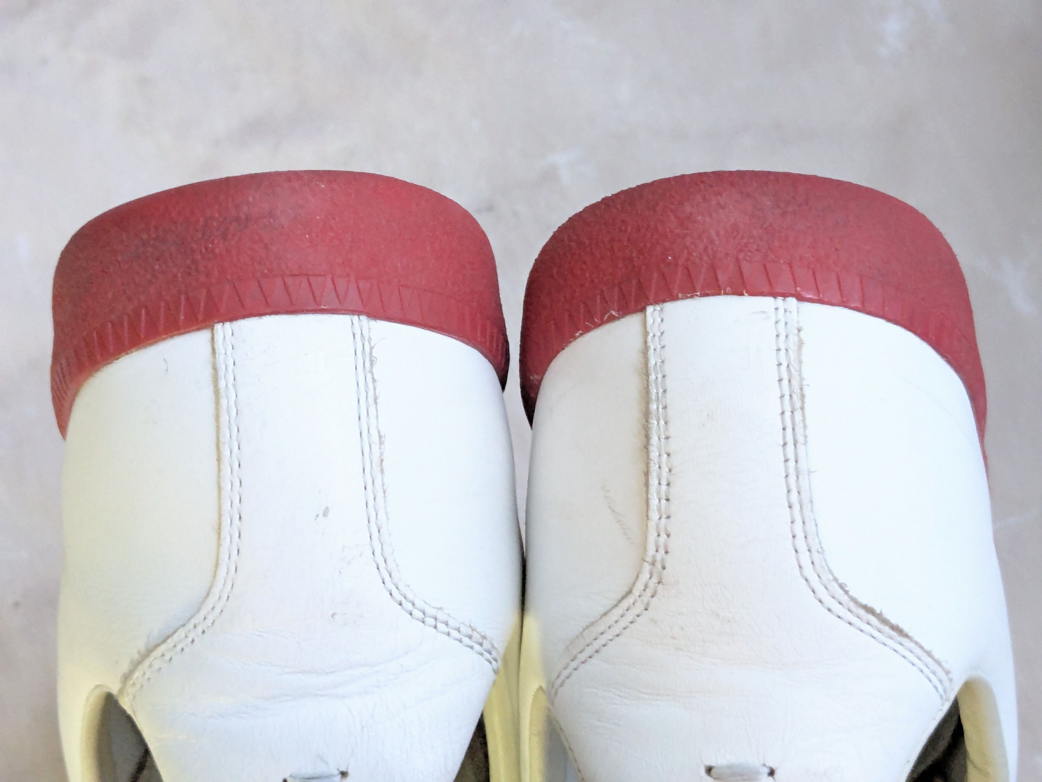 Maison Margiela White and red Maison Margiela replica GATs Size US 9 / EU 42 - 17 Thumbnail