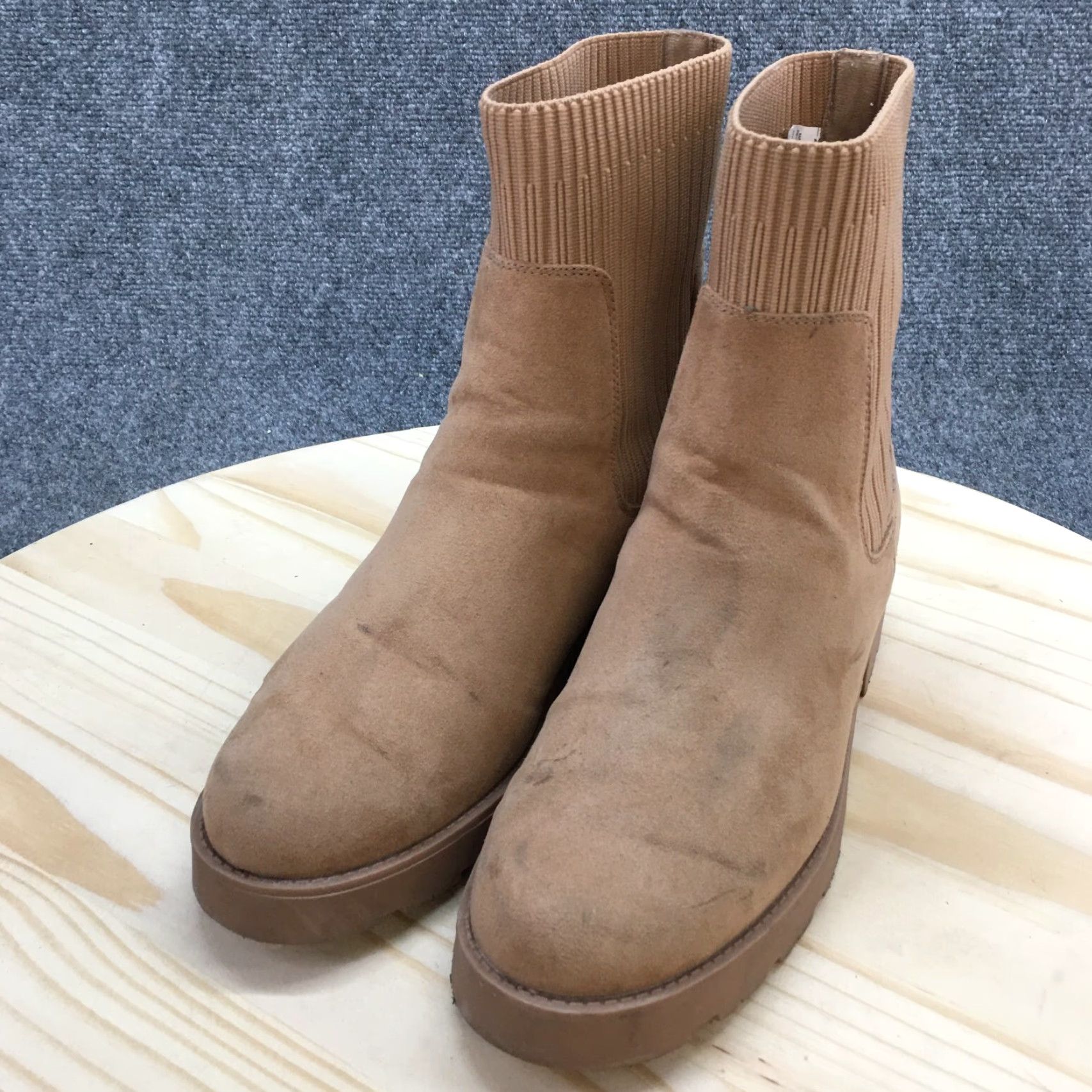 Old Navy Old Navy Chelsea Boots Womens 9 Brown Caramel Chunky Pull On Casual Faux Leather Boots Size US 9 / IT 39 - 3 Thumbnail