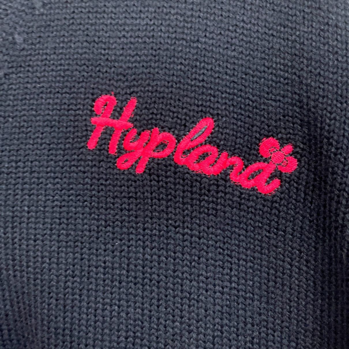 Hypland Hypland Hello Kitty Balloon Knit Oversized Cardigan Womens M Size M / US 6-8 / IT 42-44 - 3 Thumbnail
