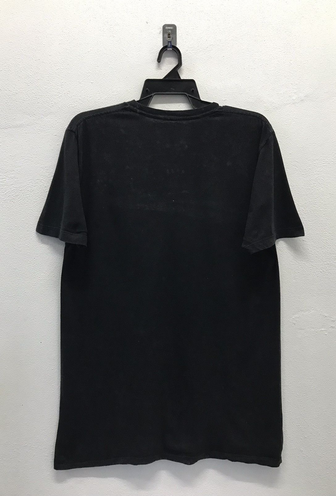 Anime × Japanese Brand Vintage Tokyo Ghoul What’s 1000 Minus 7 Shirt Size US L / EU 52-54 / 3 - 2 Thumbnail