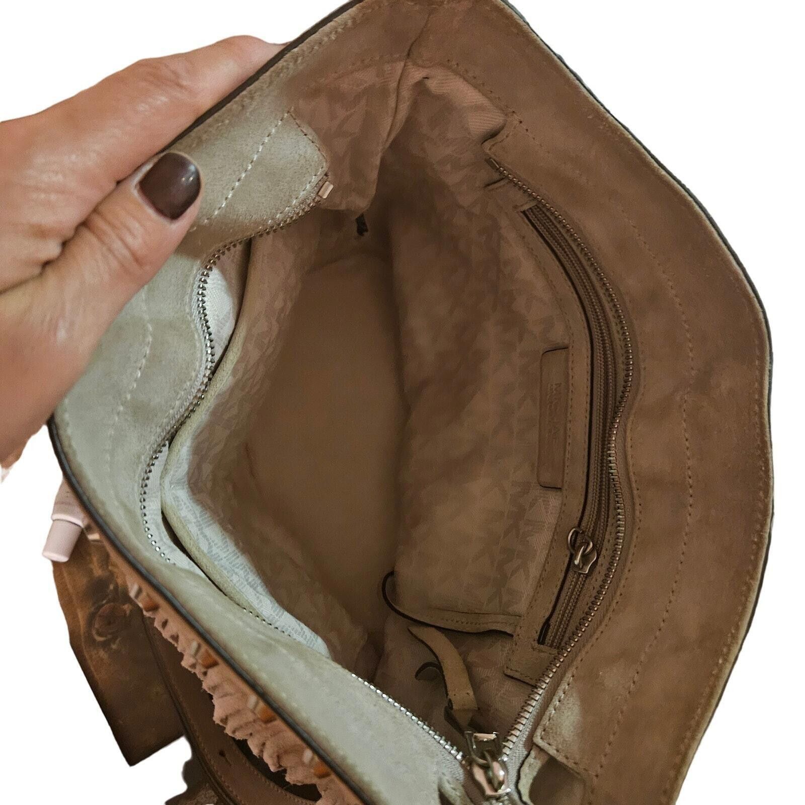 Michael Kors Michael Kors Suede Fringe Bag Billy Dark Dune Studded Tan Size ONE SIZE - 7 Thumbnail