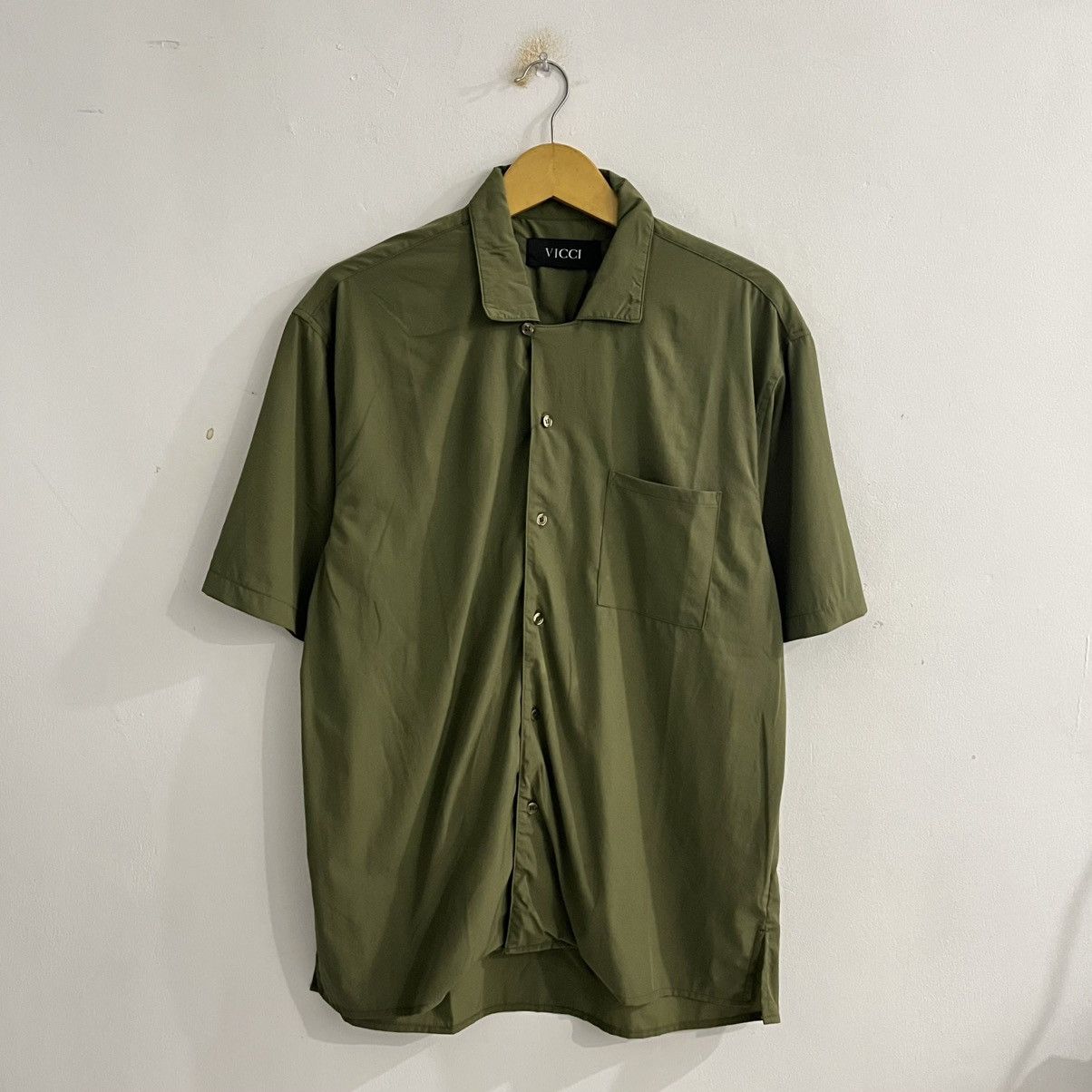 Japanese Brand Vicci SS Button Up Size US L / EU 52-54 / 3 - 1 Thumbnail