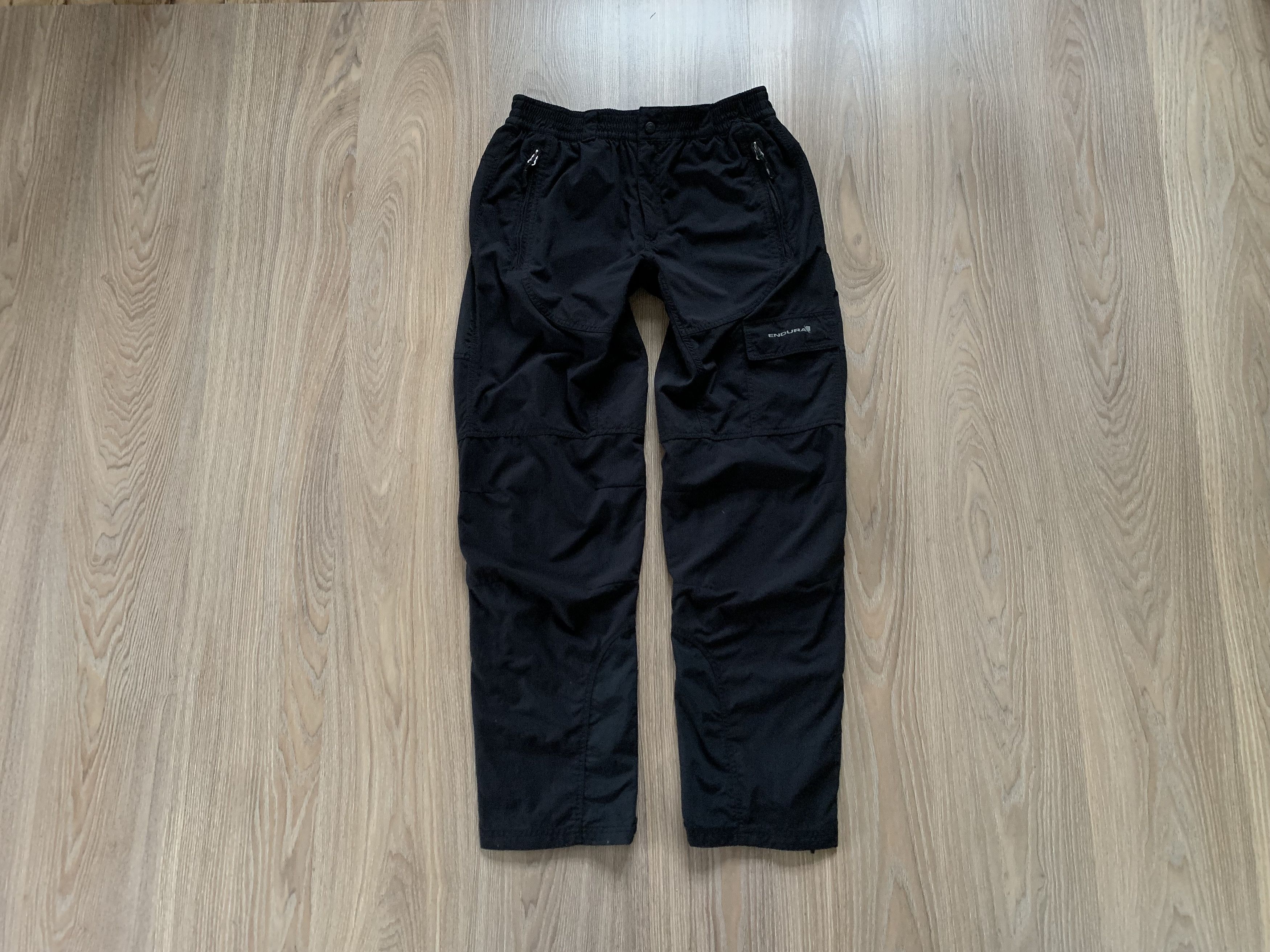 Other Endura Black Waterproof Cycling Trousers Pants Size US 33 - 1 Thumbnail
