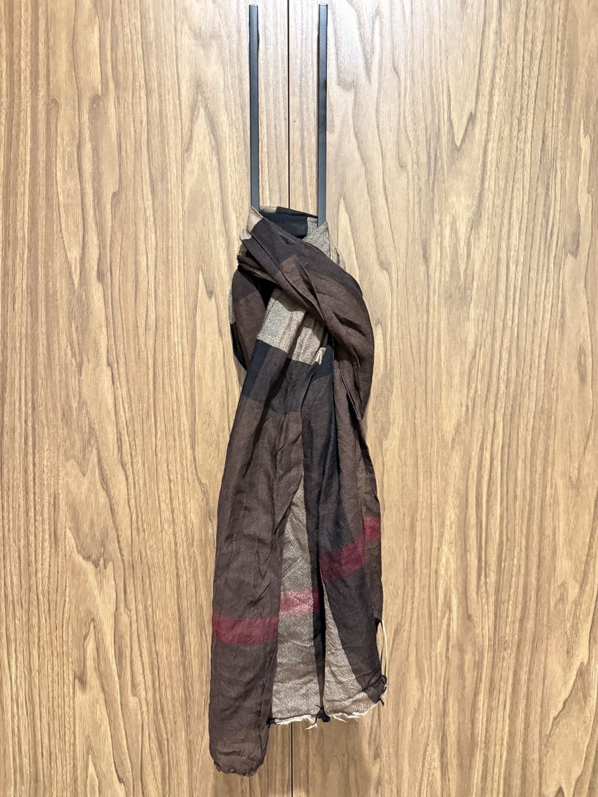 Burberry Burberry Classic Check Scarf Size ONE SIZE - 5 Thumbnail