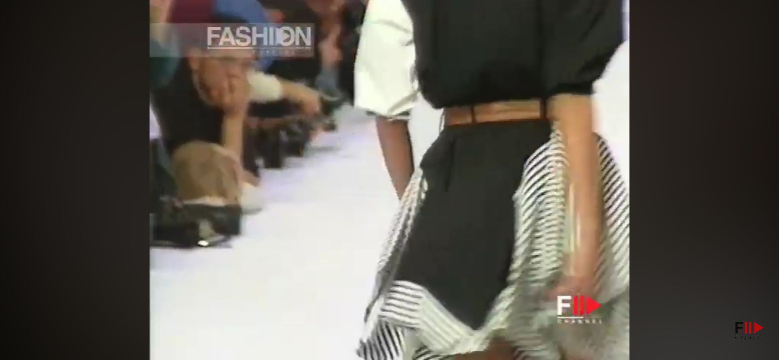 Issey Miyake Issey Miyake SS1991 Runway Skirt Size 26" / US 2 / IT 38 - 12 Thumbnail