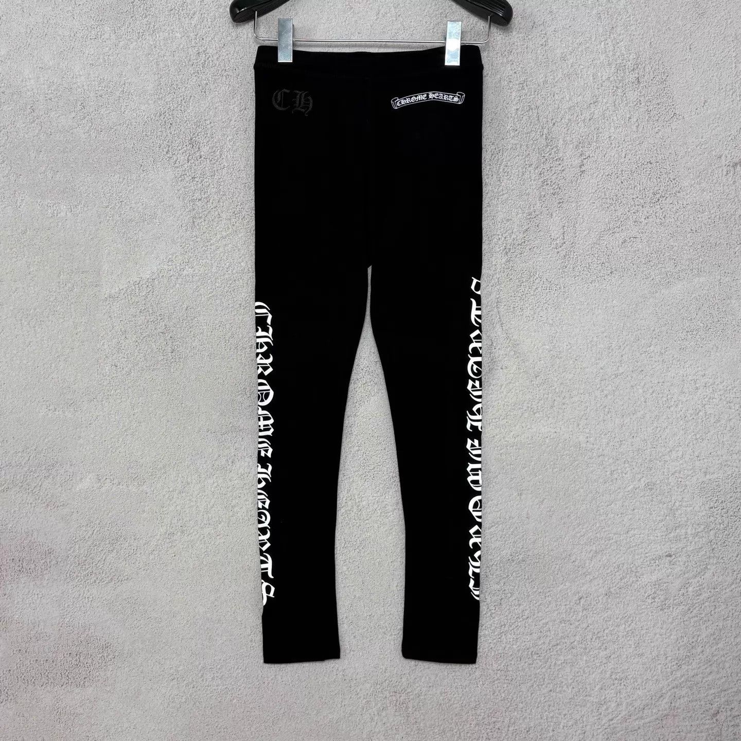 Chrome Hearts Chrome Hearts Black Yoga Pants S Size 26" / US 2 / IT 38 - 1 Thumbnail