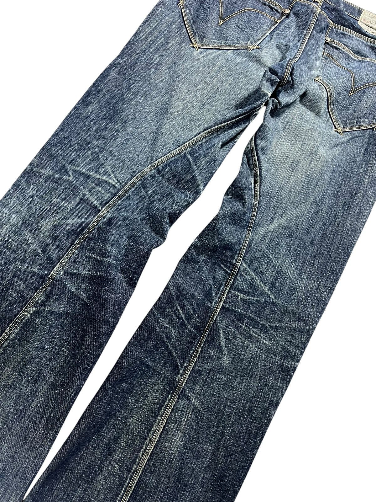 If Six Was Nine × Le Grande Bleu (L.G.B.) × Levi's Vintage Clothing 💥Flare💥 Vintage Levis Engineered Jeans June9 1999 Very Rare Size US 32 / EU 48 - 8 Thumbnail