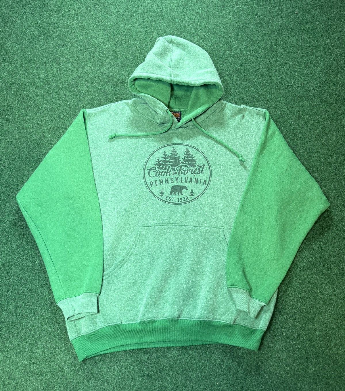 Vintage Vintage 90s Cook Forest Two Tone Green Sweatshirt Hoodie Size US M / EU 48-50 / 2 - 1 Thumbnail