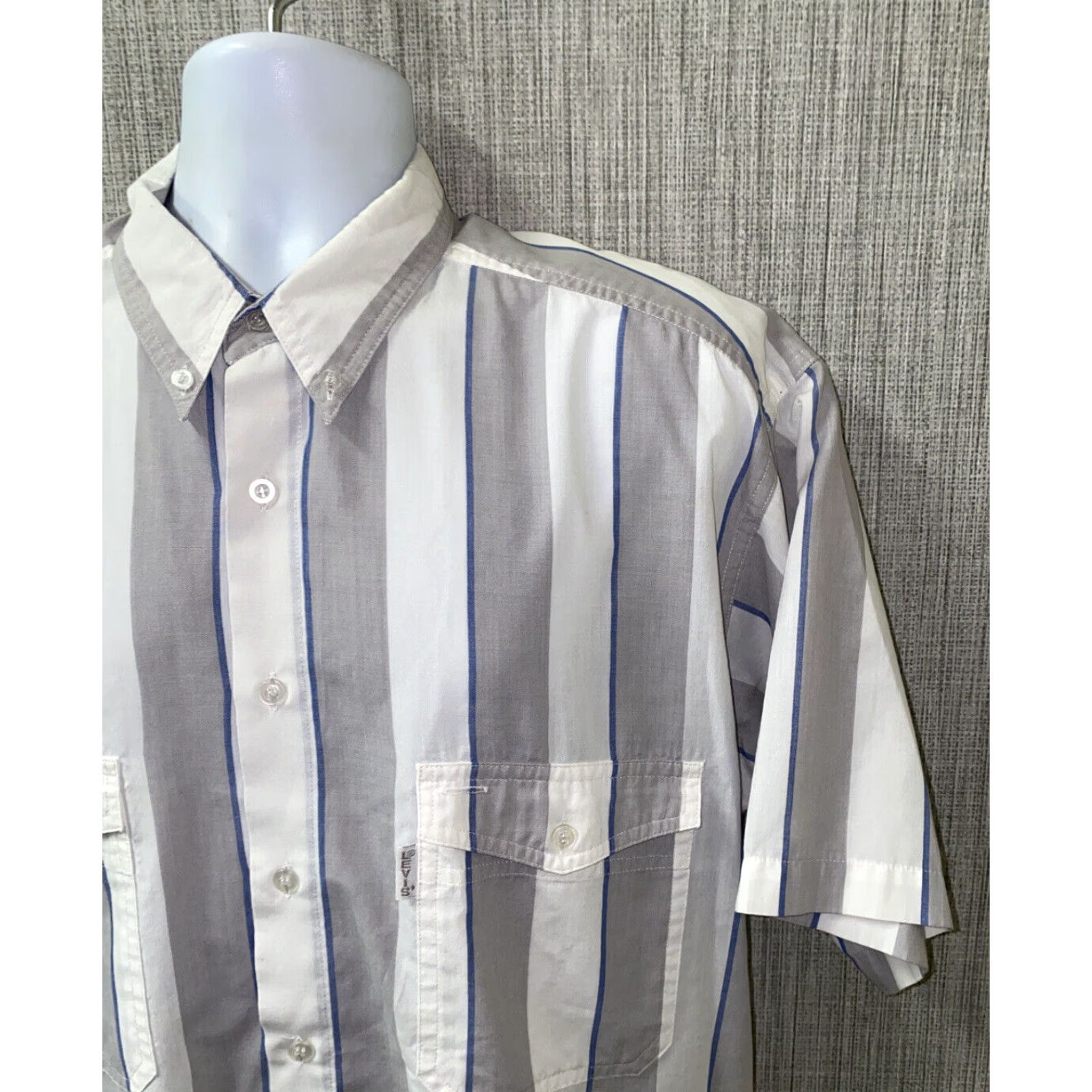 Levi's Levi’s Silver Label Mens Striped Short Sleeve Button Front Shirt XL Multicolor Button-Up Casual Shirts Men Regular Size XL Size US XL / EU 56 / 4 - 2 Thumbnail