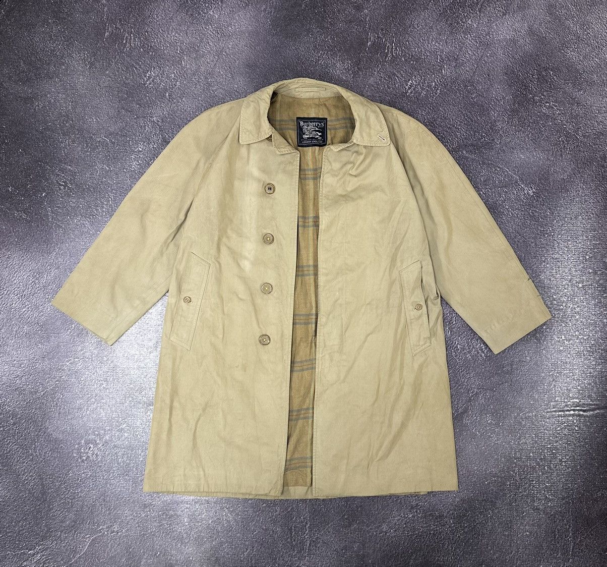 image of Vintage Burberry Nova Check Luxury Light Trench Coat Jacket in Beige, Men's (Size Medium)