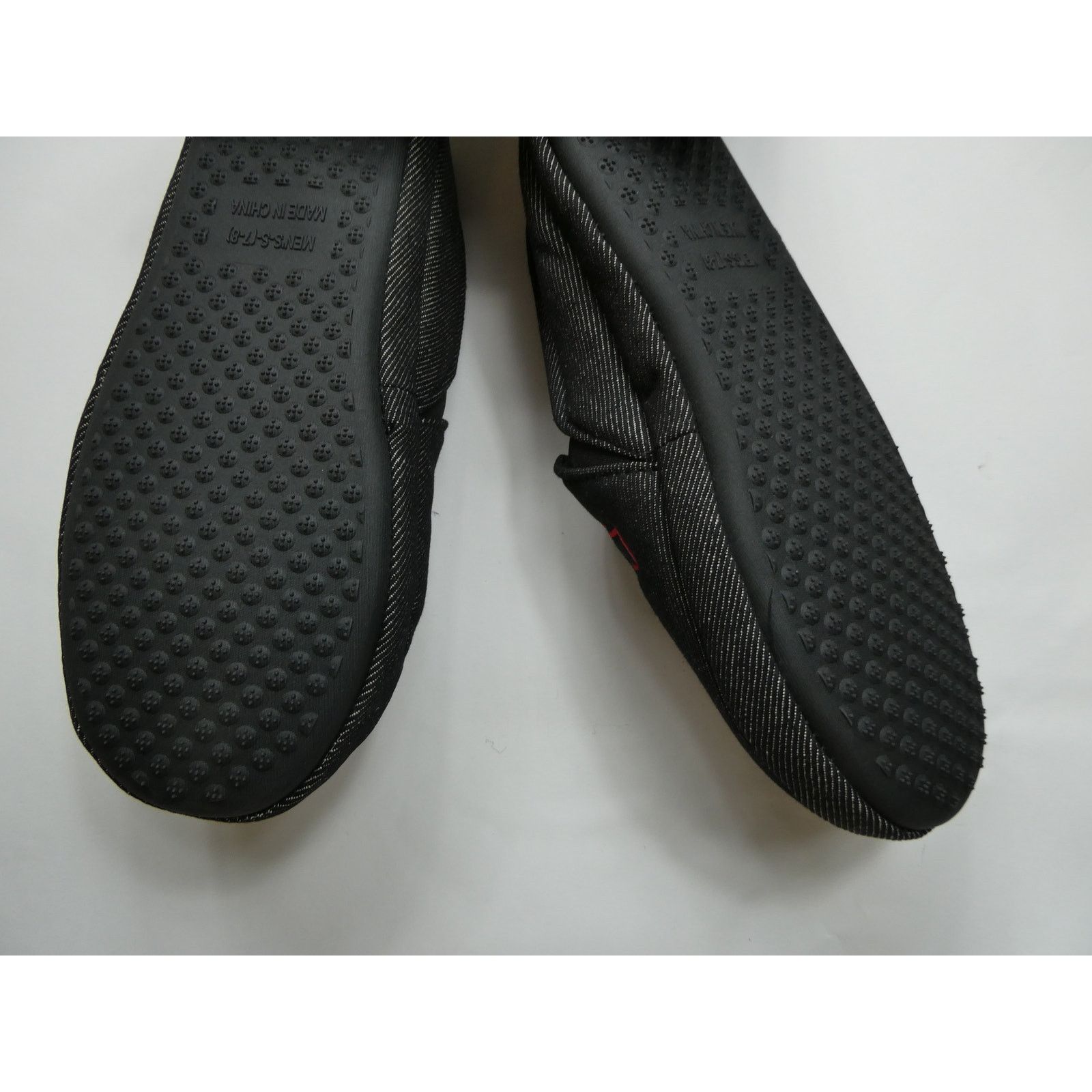 True Religion men's TRUE RELIGION slippers, dark gray, small, 7-8, NWT Size US 7.5 / EU 40-41 - 3 Thumbnail