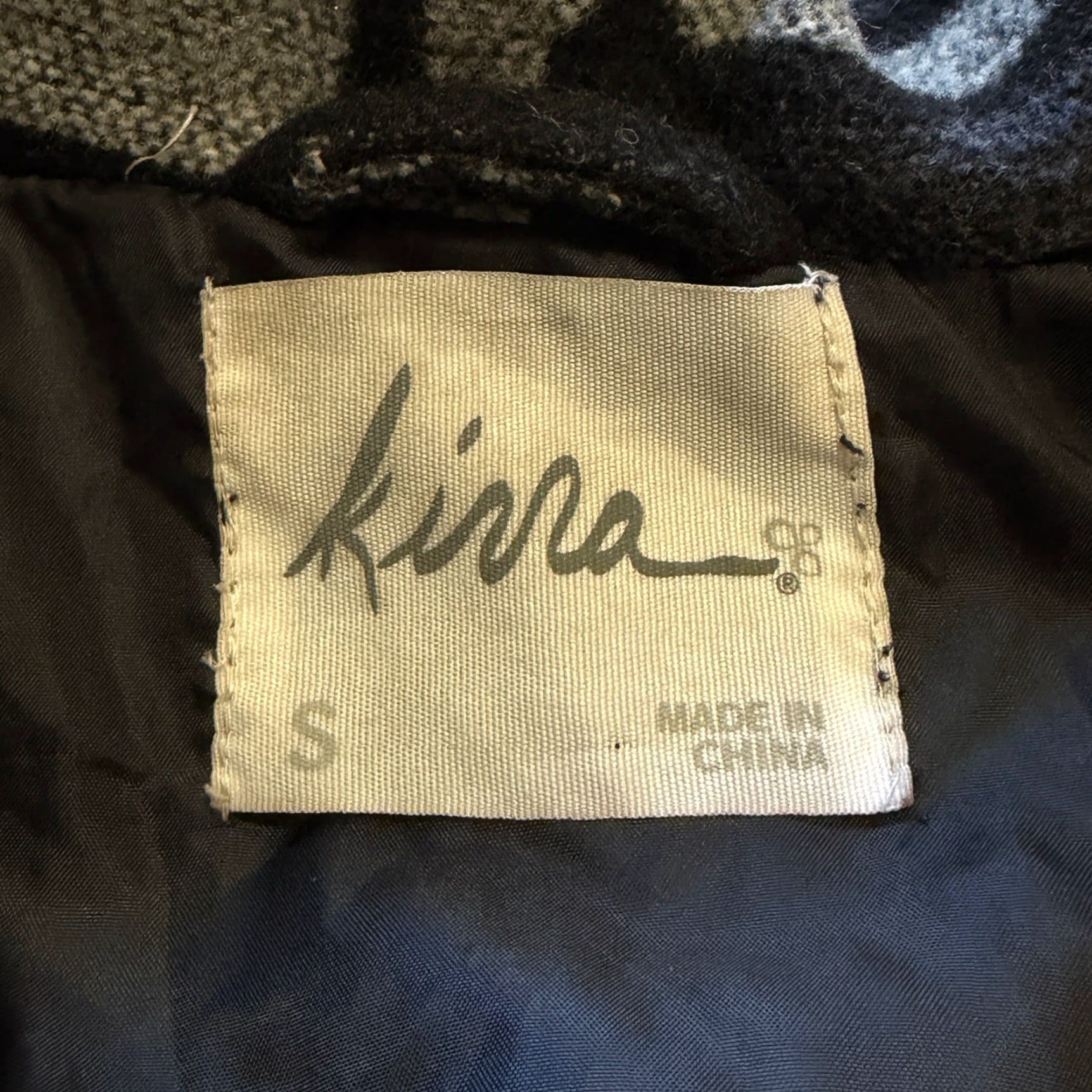 Vintage Kirra Coat Women Small Gray/Black Aztec Print Hooded Tie Waist Belted Toggle Button Size S / US 4 / IT 40 - 3 Thumbnail