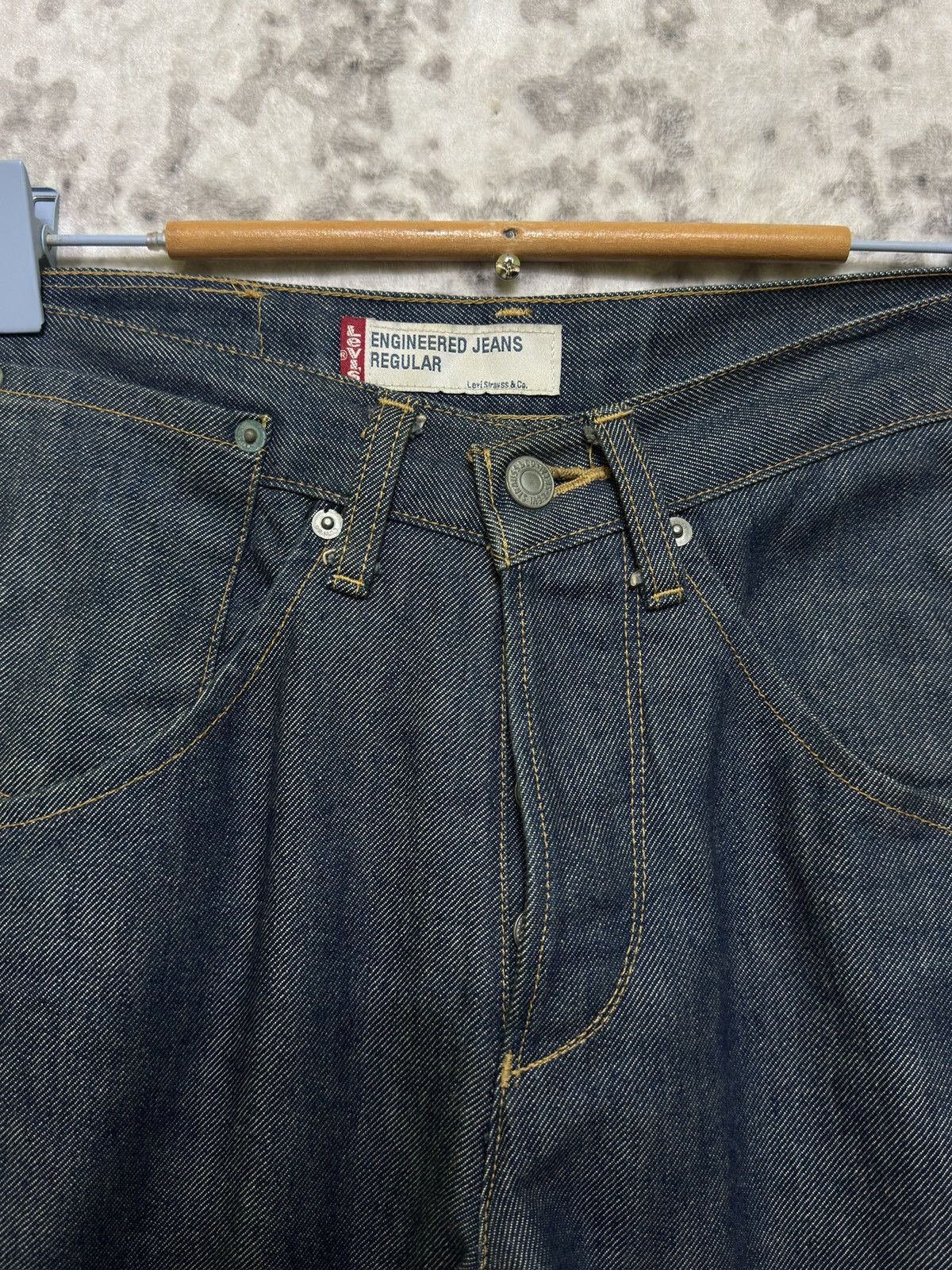 Levi's Levi’s Engineered Jeans Regular Twisted Seam Made in Japan Size US 27 - 7 Thumbnail