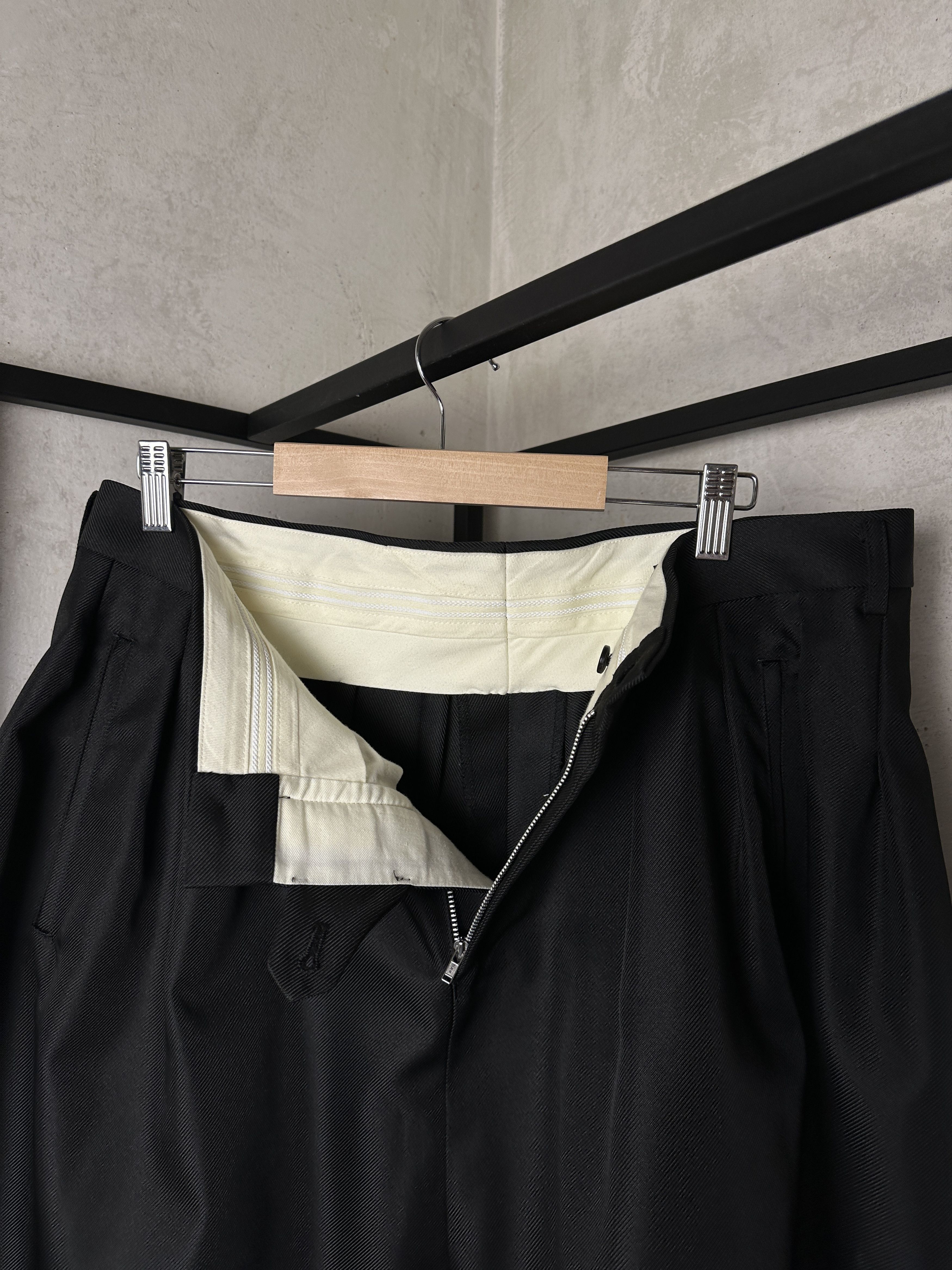 Comme des Garcons Homme Plus Comme Des Garcons Homme Plus Man Black Shorts & Skirts Size US 34 / EU 50 - 6 Thumbnail