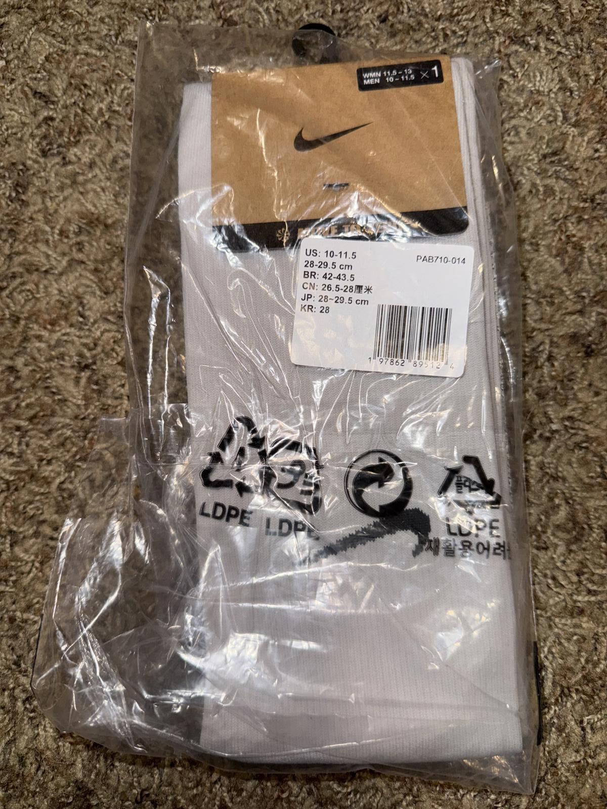 Nike Nike Men’s Tottenham 2025-2026 Home Vapor Strike Knee-High Soccer Socks Sample Size ONE SIZE - 9 Thumbnail
