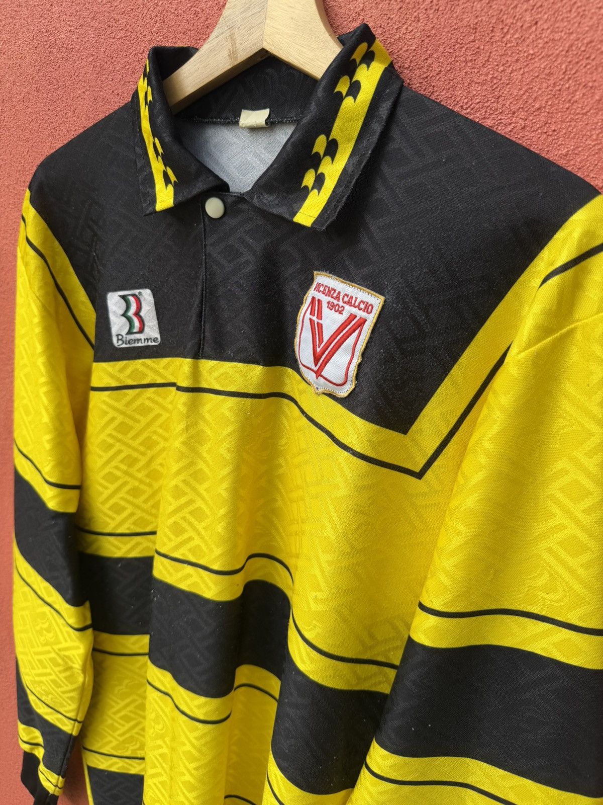 Other Vintage Vicenza Calcio Size US L / EU 52-54 / 3 - 3 Thumbnail
