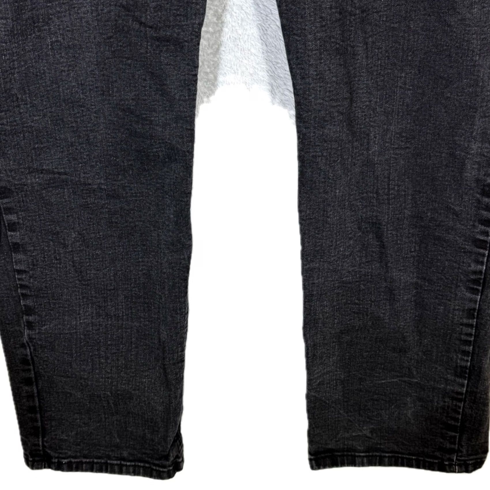 Levi's VINTAGE? Levi’s 541 Men’s Jeans 42x30 Black Denim Stretch Mid-Rise Straight Leg Mens Jeans Black Denimi Stretch Denim Jeans 541 Modern Outdoor Theme Size US 42 / EU 58 - 5 Thumbnail
